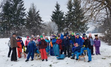 Tretješolci na zimskem športnem dnevu